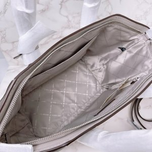 Michael Kors Avril SM Large TZ Satchel